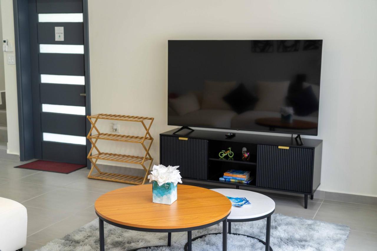 Spacious 3Br Home With Own Private Cozy Pool Koolbaai Exterior foto